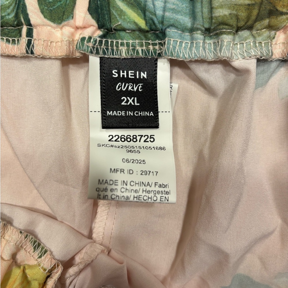 Shein Curve Tropical Summer Pants - Picture 5 of 5